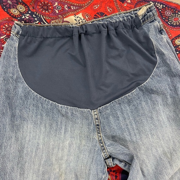 Duo Maternity adjustable jeans size medium (8/10 pre-maternity) room to grow - Picture 2 of 7